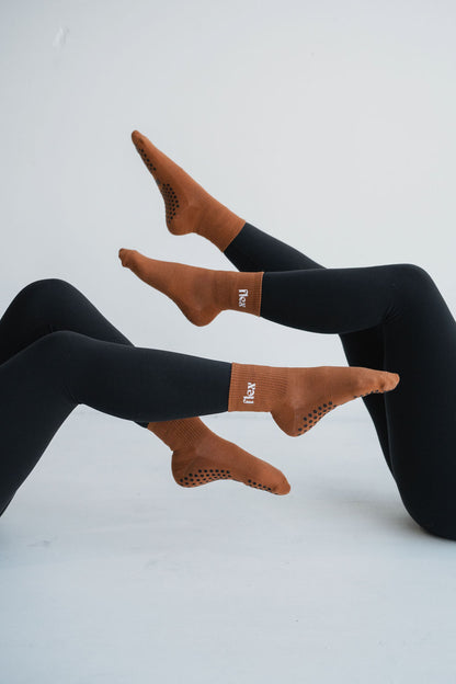 The OG Flex Crew Length Grip Sock - Chestnut